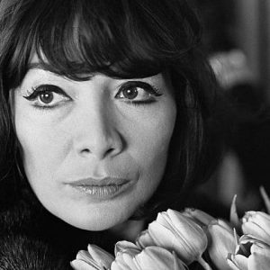 Feuilletonscout gratuliert .... Juliette Gréco, die in diesem Jahr 90 Jahre alt wird.